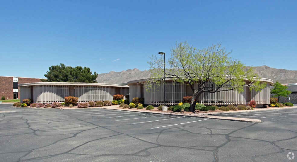 More Photos Of 4120 Rio Bravo Dr, El Paso Coworking Space