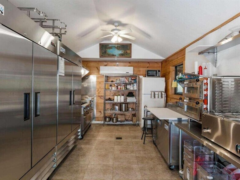 More Photos Of 366 Paradise Rd, Blairsville Winery Vineyard For Sale