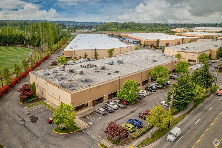 More Photos Of 910-914 Valley Ave NW, Puyallup Warehouse For Lease
