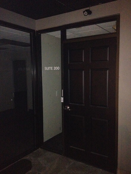 More Photos Of 5208 Airport Fwy, Haltom City Office For Lease