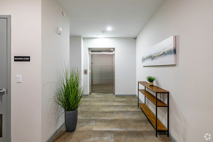 More Photos Of 313-315 Lake St, Newark Apartments For Sale