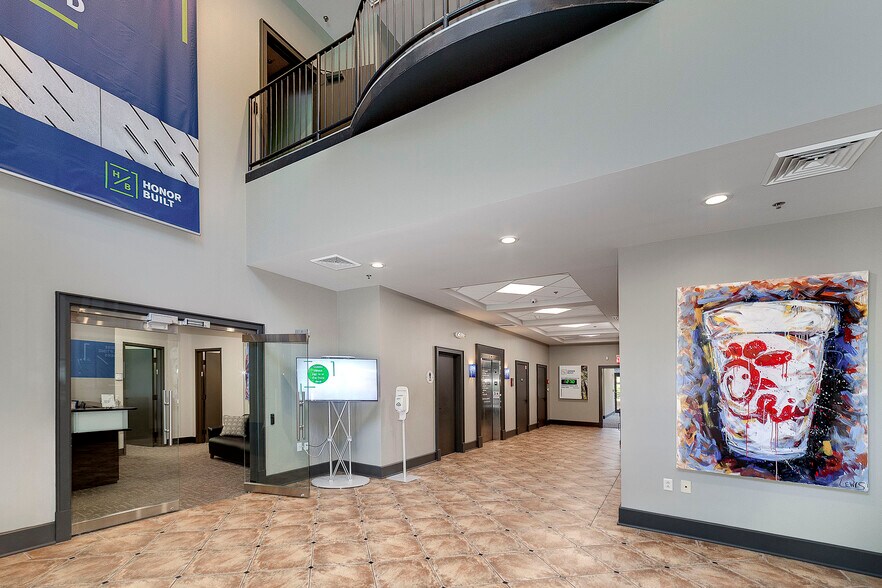 More Photos Of 2010 Avalon Pky, Mcdonough Office For Lease