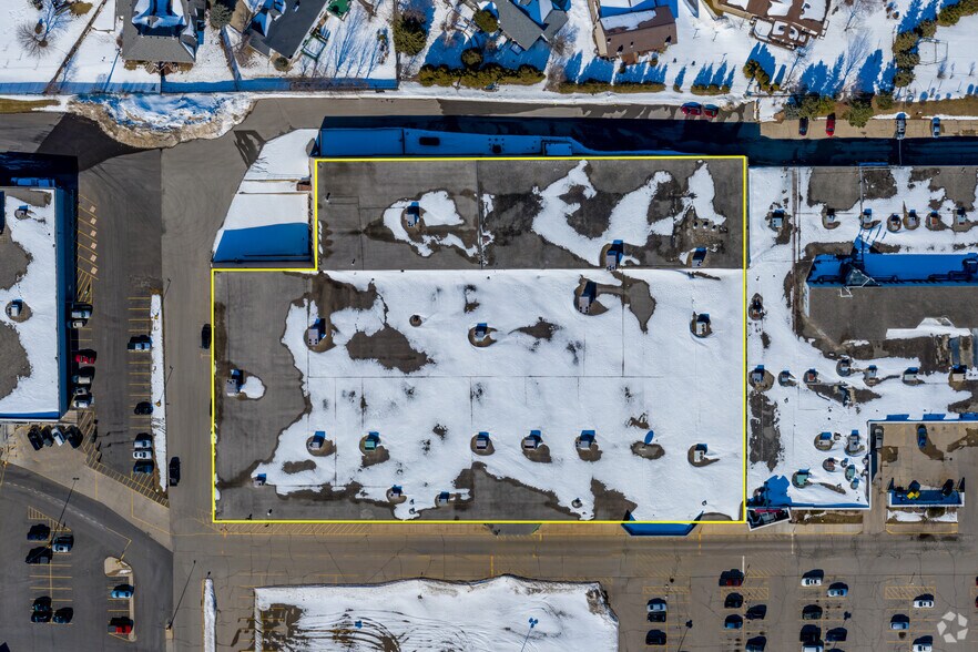 More Photos Of 1000 W Northland Ave, Appleton Freestanding For Sale