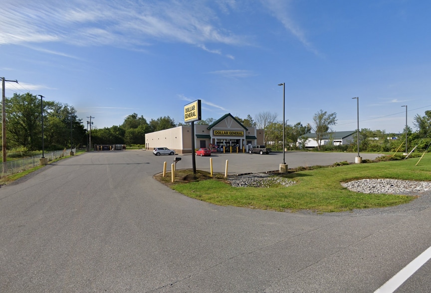 Primary Photo Of 11350 State Route 149, Fort Ann Supermarket For Sale