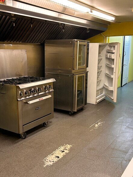 More Photos Of 99 1st S ave, Chesley General Retail For Sale