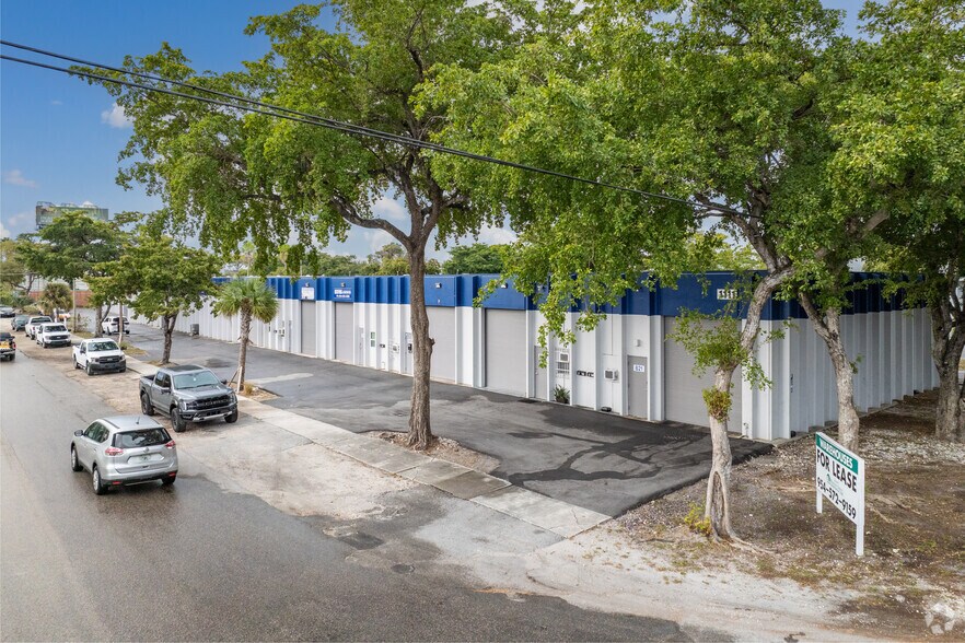 More Photos Of 1111 SW 21st Ave, Fort Lauderdale Warehouse For Lease