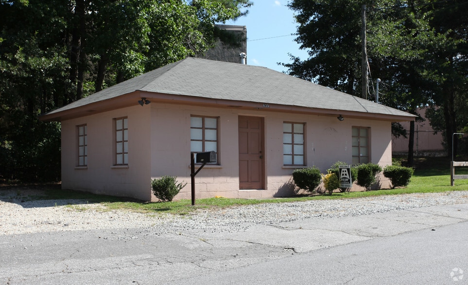 Primary Photo Of 635 Terrell Mill Rd, Atlanta Office For Lease