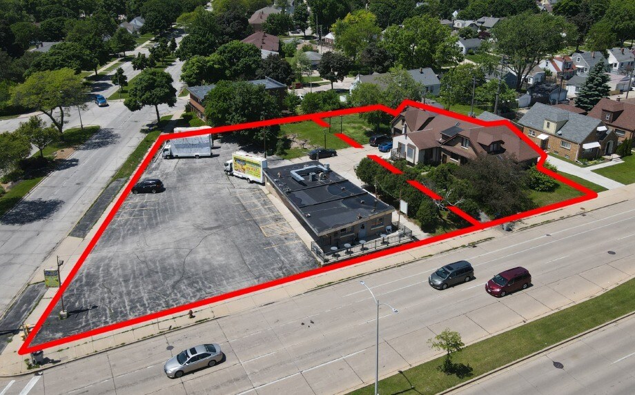 Primary Photo Of 7602 W Lisbon Ave, Milwaukee General Retail For Sale