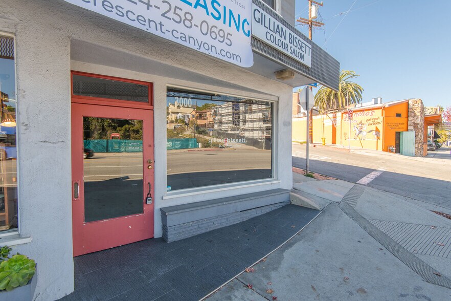 More Photos Of 3000-3010 Lincoln Blvd, Santa Monica Storefront Retail Residential For Lease