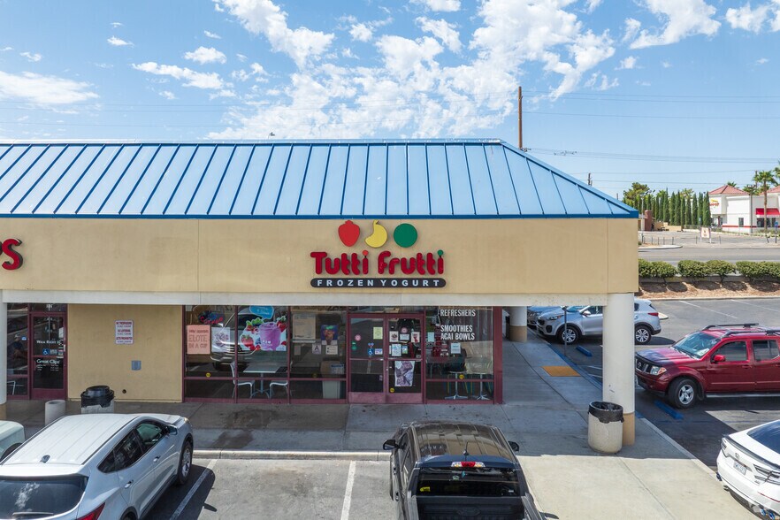 More Photos Of 17080 Bear Valley Rd, Victorville General Retail For Sale