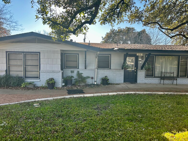 More Photos Of 1618 Williams Dr, Georgetown Office For Lease