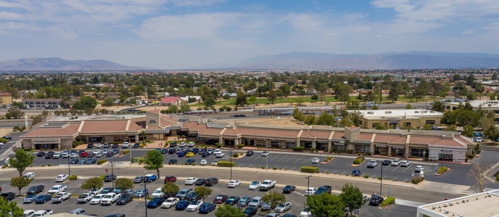 More Photos Of 15447 Anacapa Rd, Victorville Loft Creative Space For Sale