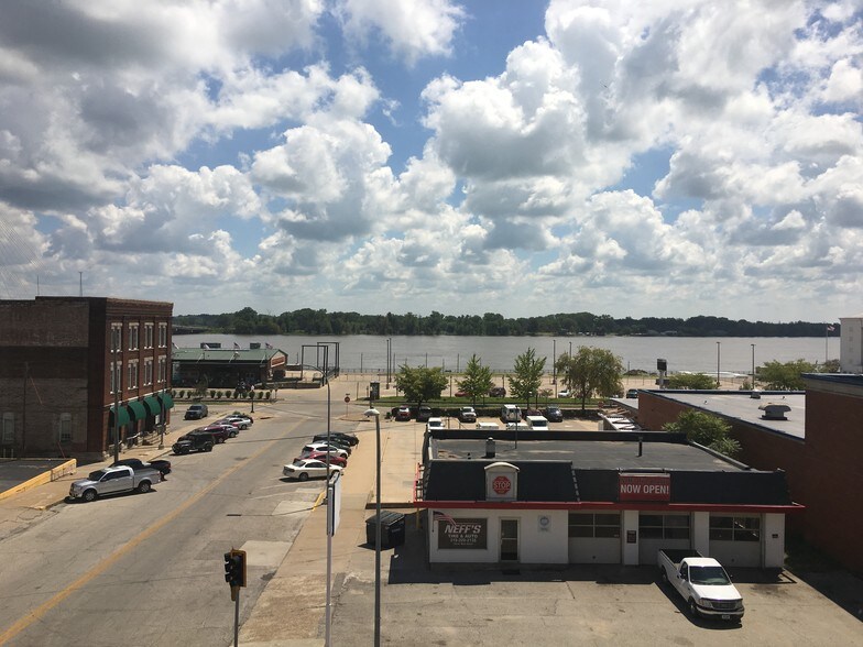 More Photos Of 205 Washington St, Burlington Office For Lease