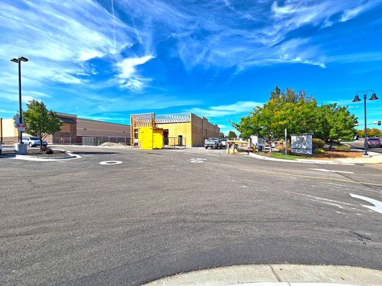 More Photos Of 1255 N Happy Valley Rd, Nampa Restaurant For Sale