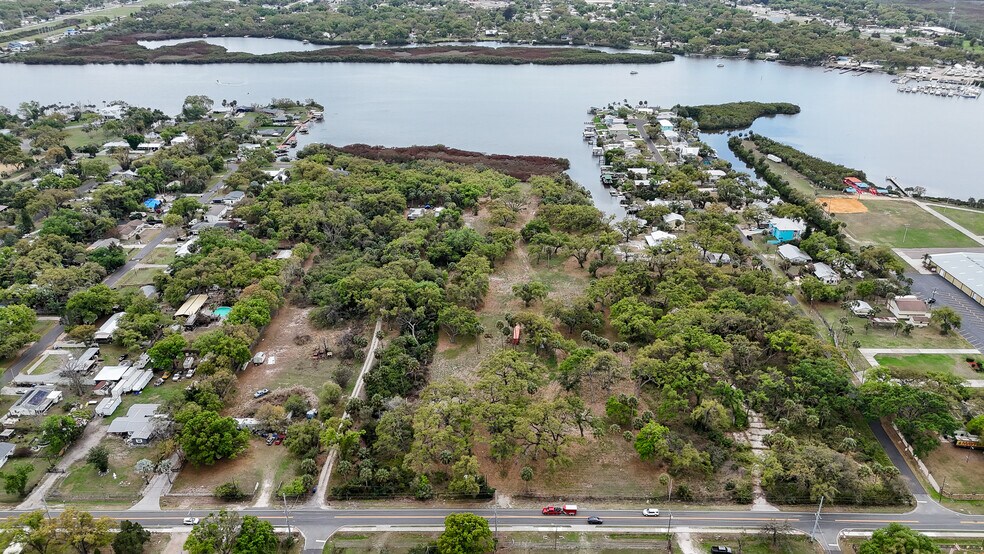 More Photos Of 7013-7015 Riverview Dr, Riverview Land For Sale