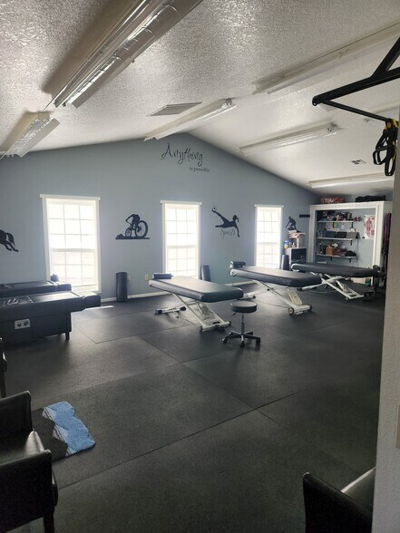 More Photos Of 10150 NW Glencoe Rd, North Plains Medical For Lease