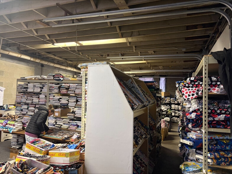 More Photos Of 222 S Maple St, Fennville Office For Sale