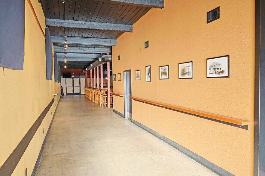 More Photos Of 1517 E 14th St, San Leandro Freestanding For Lease