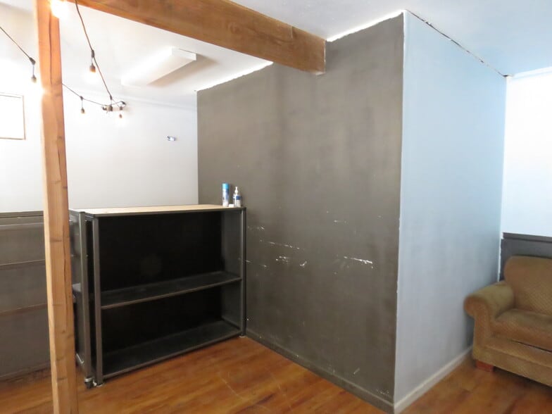 More Photos Of 23382 Crest Forest Dr, Crestline Freestanding For Sale