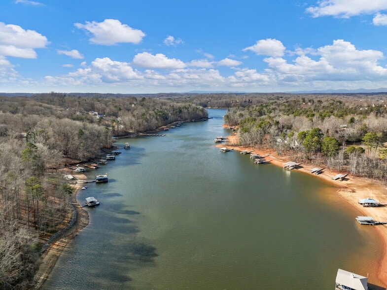 More Photos Of 5651 Old Wilkie Rd, Gainesville Multifamily For Sale