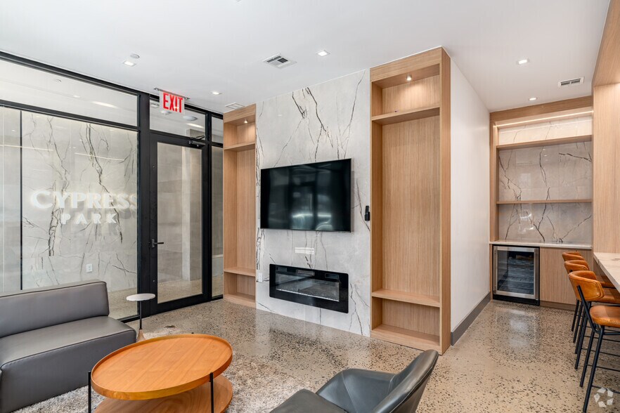 More Photos Of 2715 Fulton St, Brooklyn Apartments For Lease