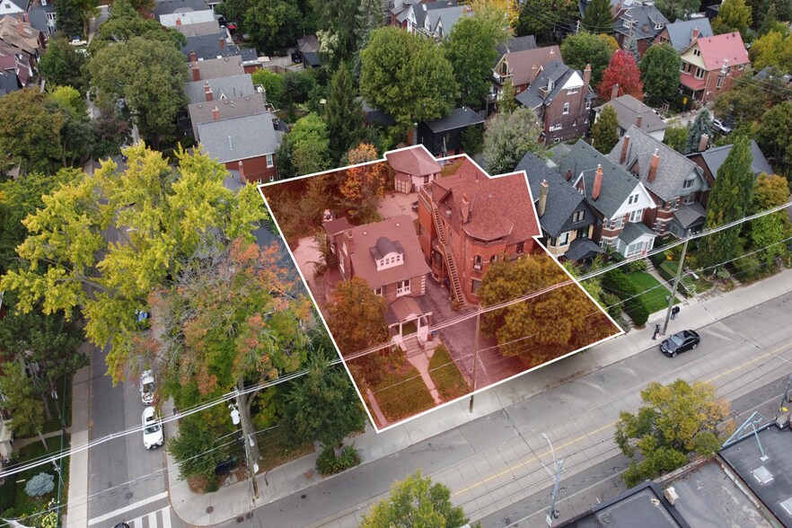 More Photos Of 274 Roncesvalles Av, Toronto Multifamily For Sale
