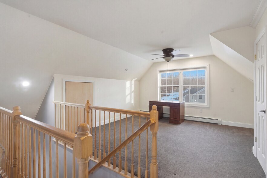More Photos Of 106 Newport Bridge Rd, Warwick Multifamily For Sale