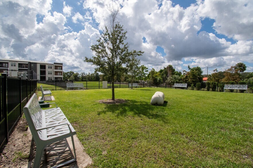 More Photos Of 234 E Mitchell Hammock Rd, Oviedo Apartments For Lease