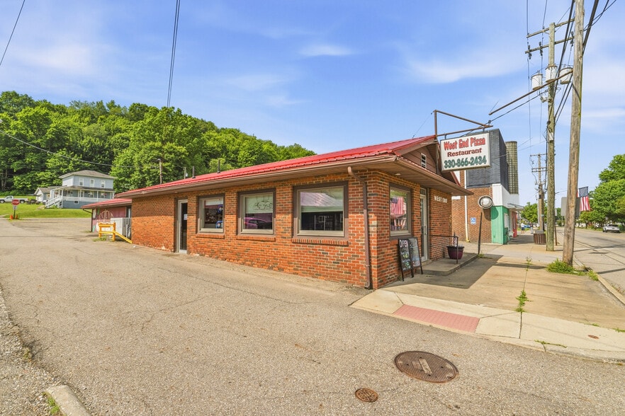 Primary Photo Of 130 W Lisbon St, Waynesburg Restaurant For Sale