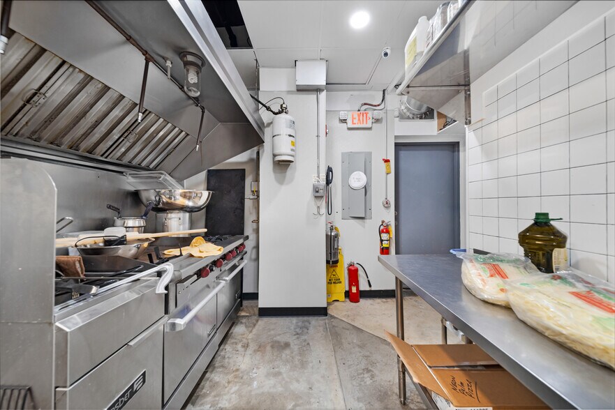 More Photos Of 1201-1223 W Flagler St, Miami Apartments For Lease