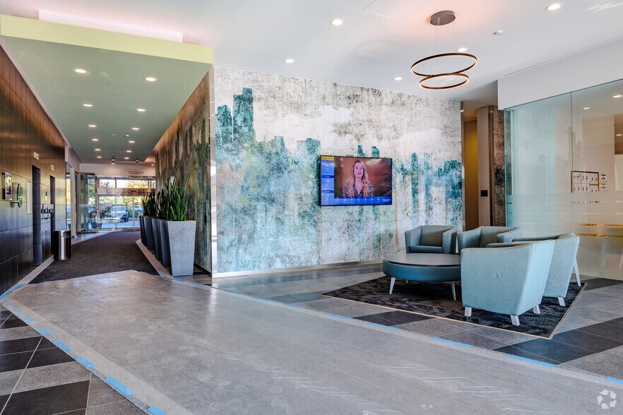 More Photos Of 600 Cochrane Dr, Markham Office For Lease
