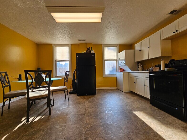 More Photos Of 219 Jefferson St, Fairmont Office Residential For Sale