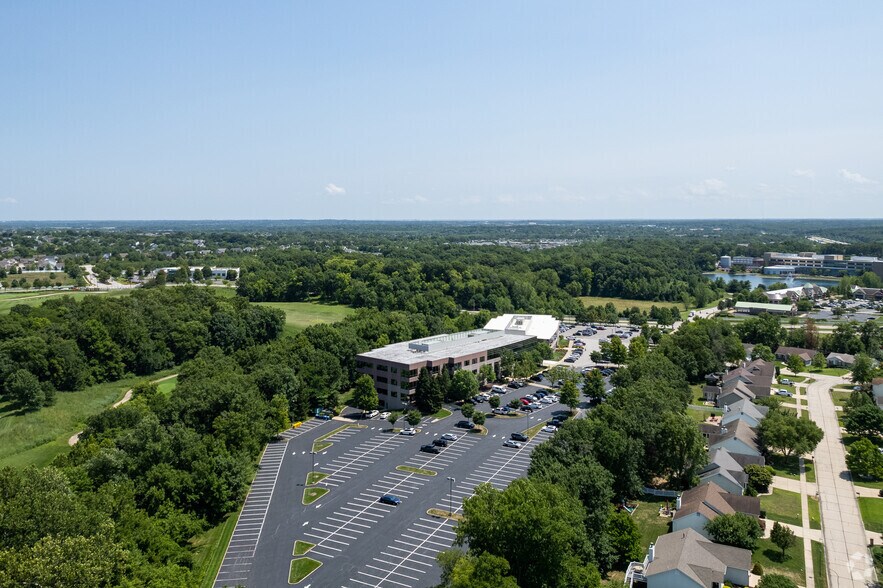 More Photos Of 5555 Winghaven Blvd, O'Fallon Office For Lease