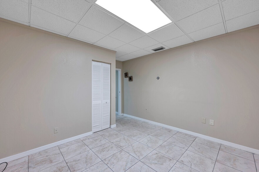 More Photos Of 5223 Park Blvd, Pinellas Park Office For Sale
