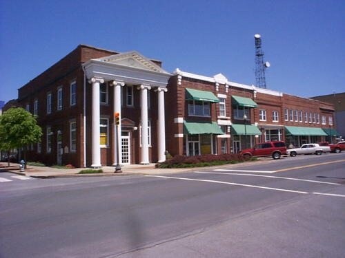 More Photos Of 102-108 E Main St, Kingsport Office For Lease