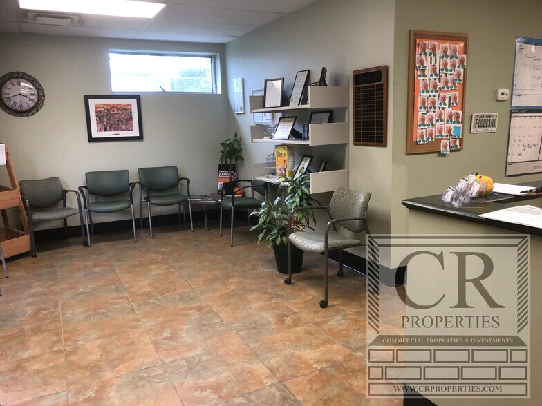 More Photos Of 195 Hudson St, Cornwall-on-Hudson Distribution For Lease