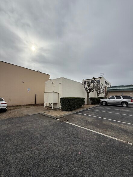 More Photos Of 415 Front St, Soledad Storefront Retail Residential For Lease