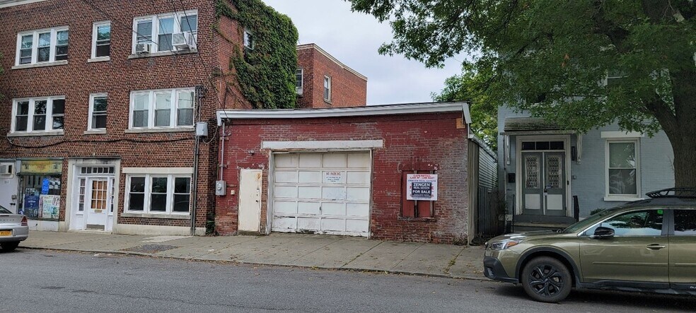 More Photos Of 39 Clover st, Poughkeepsie General Retail For Sale