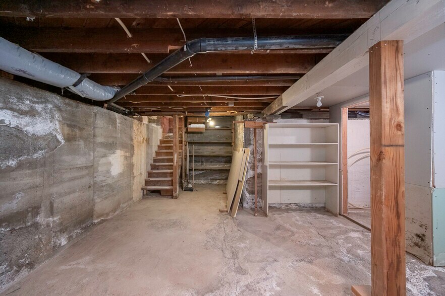 More Photos Of 315 Main Ave E, Soap Lake General Retail For Sale