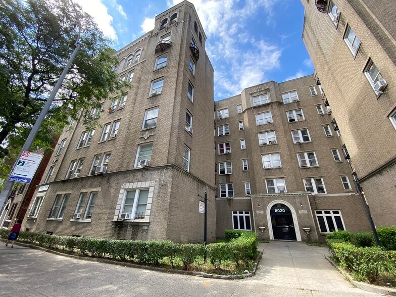 More Photos Of 80-20 Broadway, Flushing Apartments For Lease