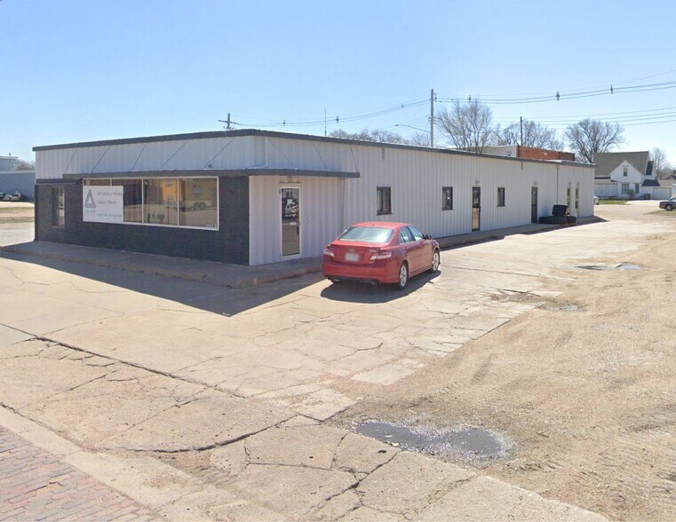 More Photos Of 1218 K St, Aurora Medical For Sale