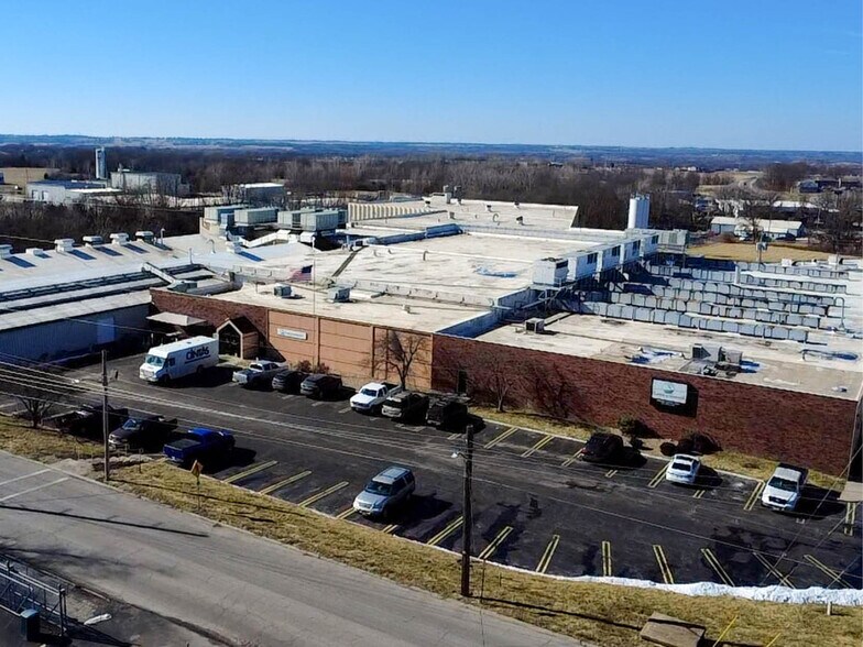 Primary Photo Of 140 Corum Rd, Excelsior Springs Manufacturing For Sale