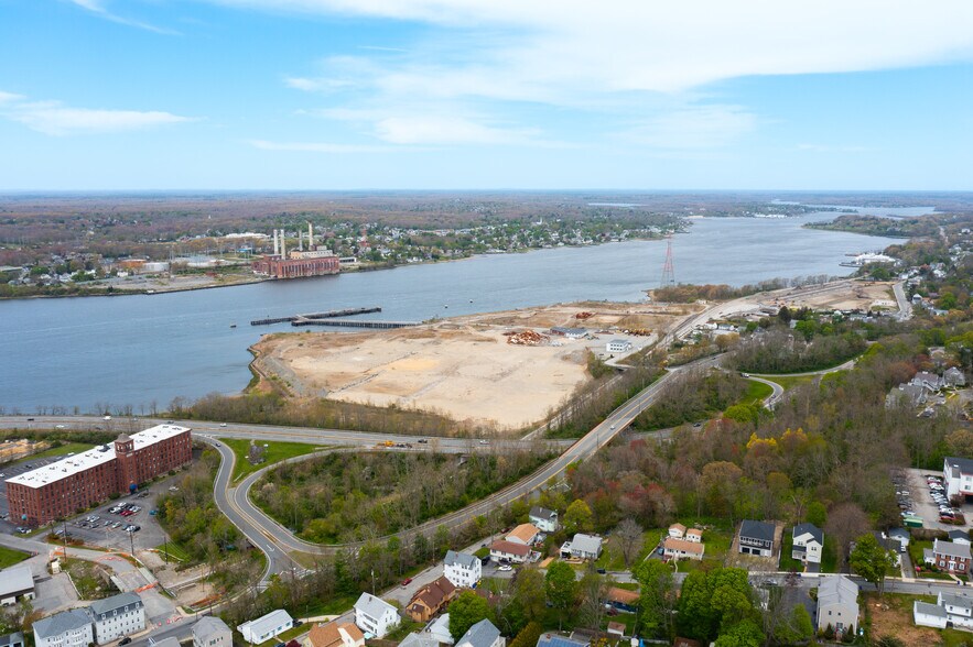 More Photos Of 1 New St, Fall River Land For Lease