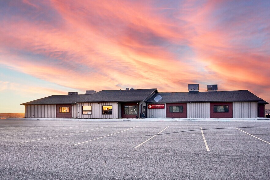More Photos Of 2001 Yellowstone River Dr, Glendive Restaurant For Sale