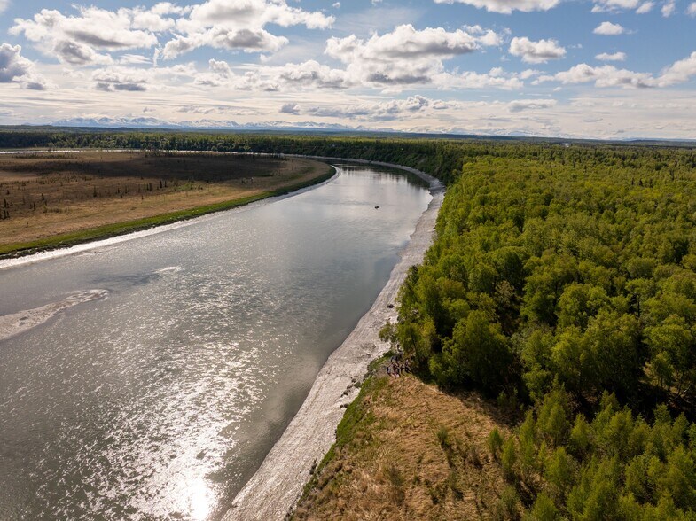 More Photos Of 48500 Diamond M Ranch Rd, Kenai Trailer Camper Park For Sale