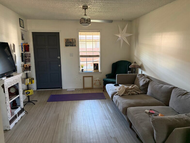 More Photos Of 601-611 S Hardy Dr, Tempe Apartments For Sale