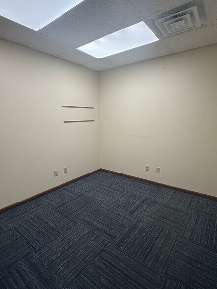 More Photos Of 803 Linway Dr, Goshen General Retail For Lease
