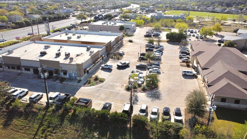 More Photos Of 9026 Culebra Rd, San Antonio Medical For Lease