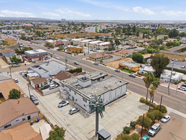 More Photos Of 2005 Highland Ave, National City Apartments For Sale