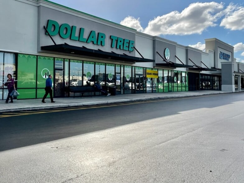 More Photos Of 3250 W 18th St, Hialeah Unknown For Lease